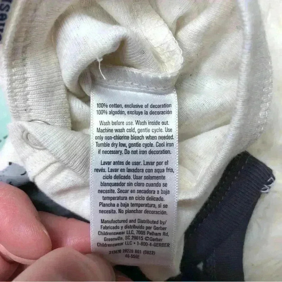 Gerber 3 Pack  Onesies New With Tags Size Preemie - Picture 5 of 16